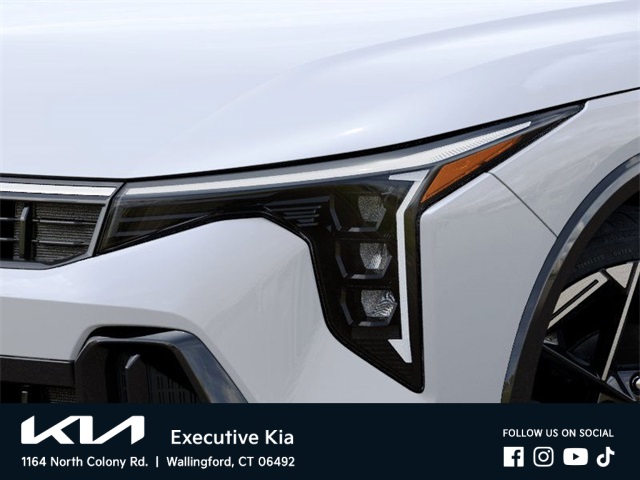 2025 Kia K4 GT-Line photo 11