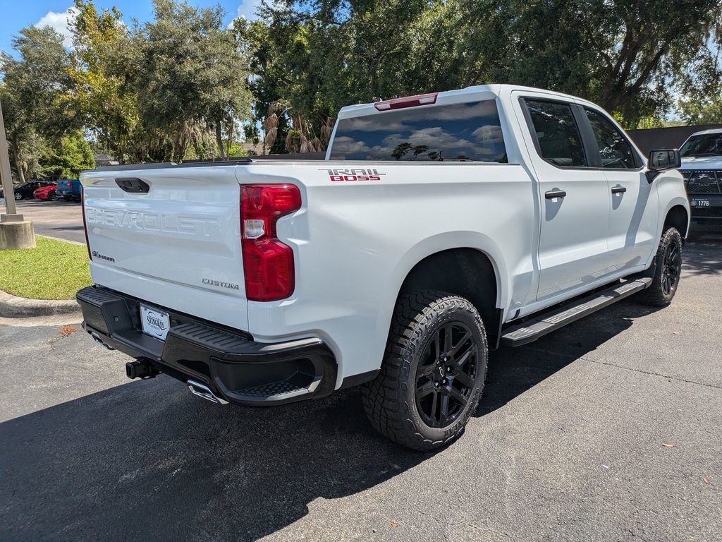 2025 Chevrolet Silverado 1500 Custom Trail Boss photo 4