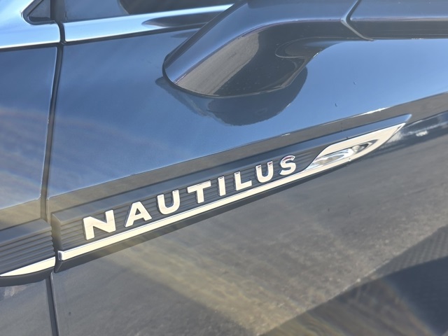 Image of Pre-Owned 2021 Lincoln Nautilus Reserve