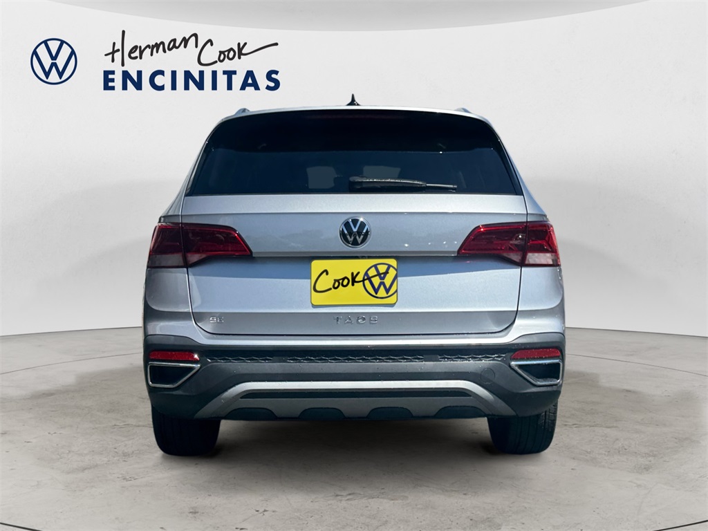 2024 Volkswagen Taos SE photo 3