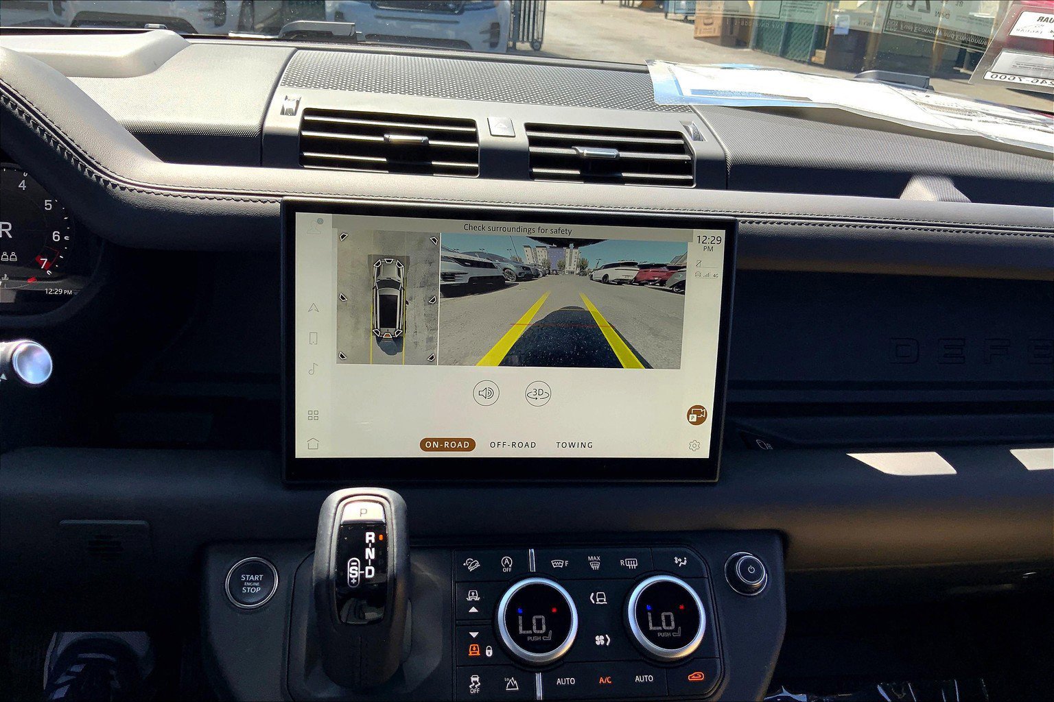2024 Land Rover Defender Outbound photo 17