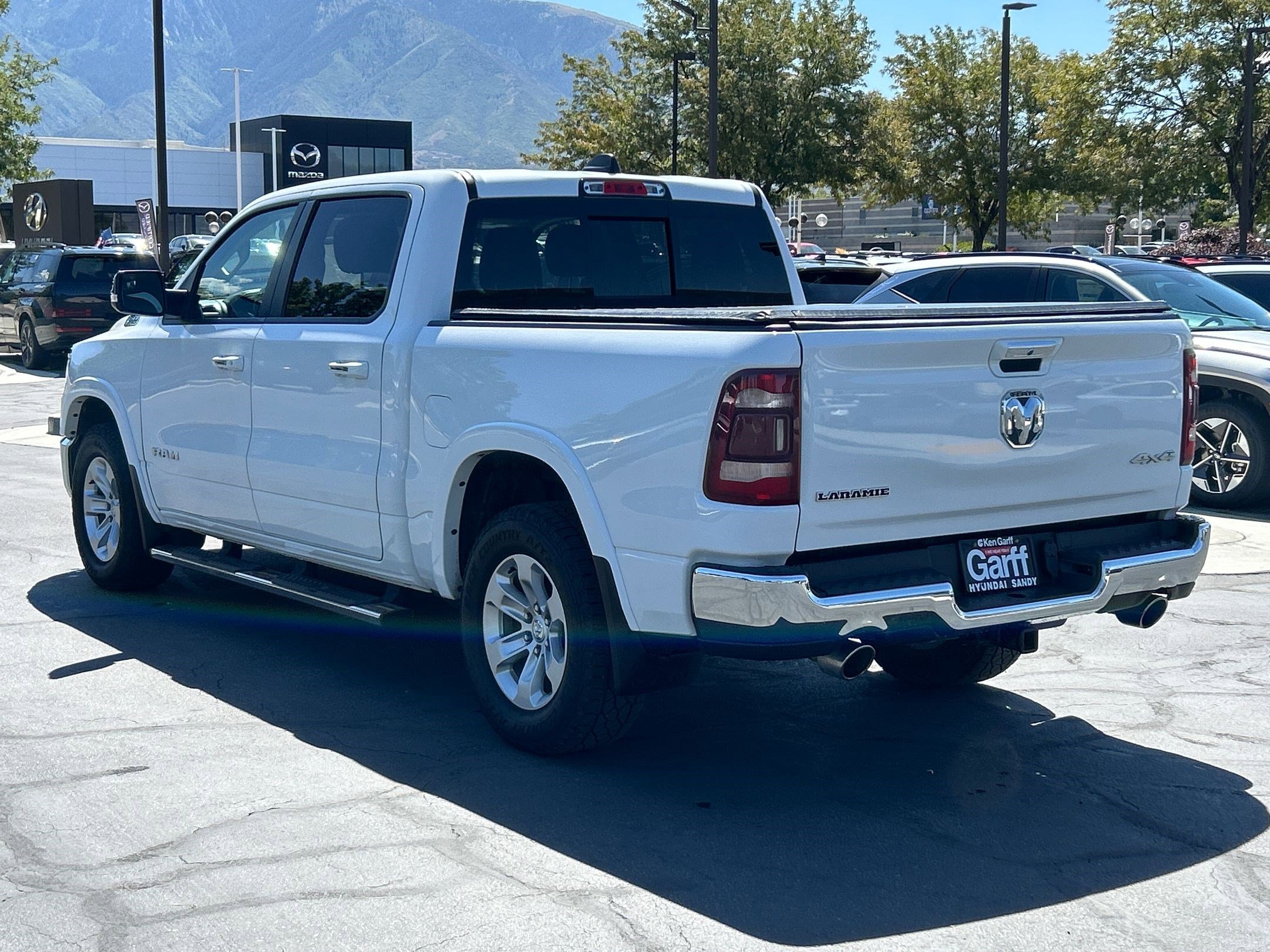 2020 Ram 1500 Laramie photo 5