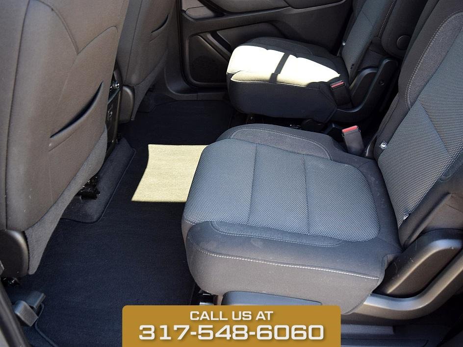 2023 Chevrolet Traverse Cloth photo 14