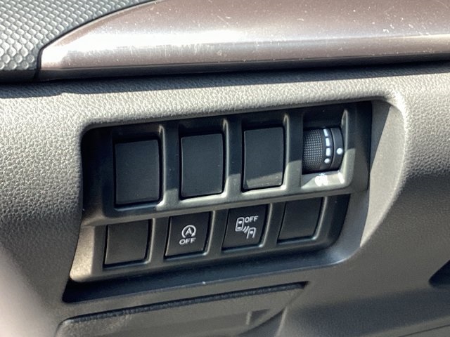2020 Subaru Forester Premium photo 30