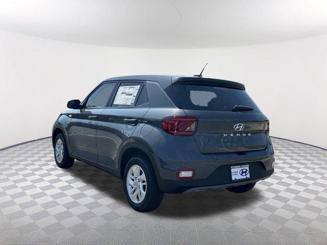 2025 Hyundai Venue SE photo 7