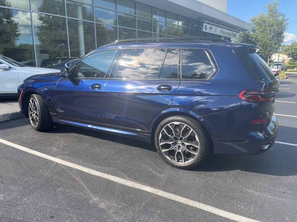 2024 Bmw X7 xDrive40i photo 2