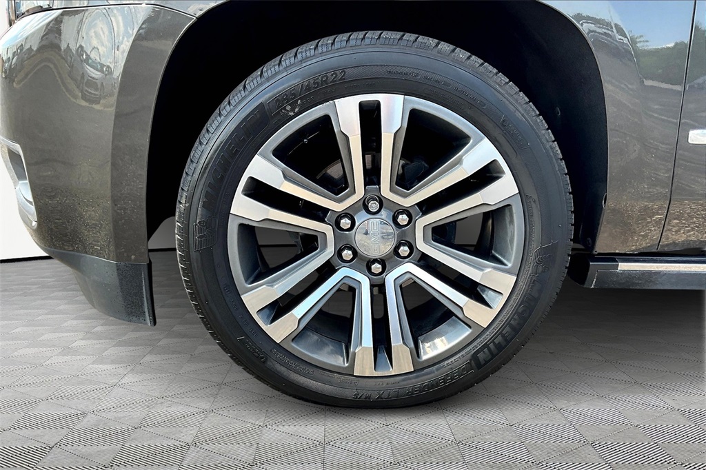 Image of Pre-Owned 2020 GMC Yukon Denali 4WD 4D Sport Utility