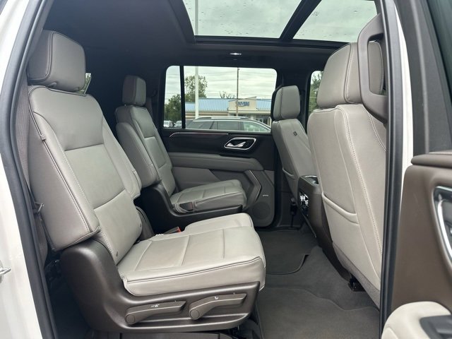 2023 Gmc Yukon XL SLT photo 12