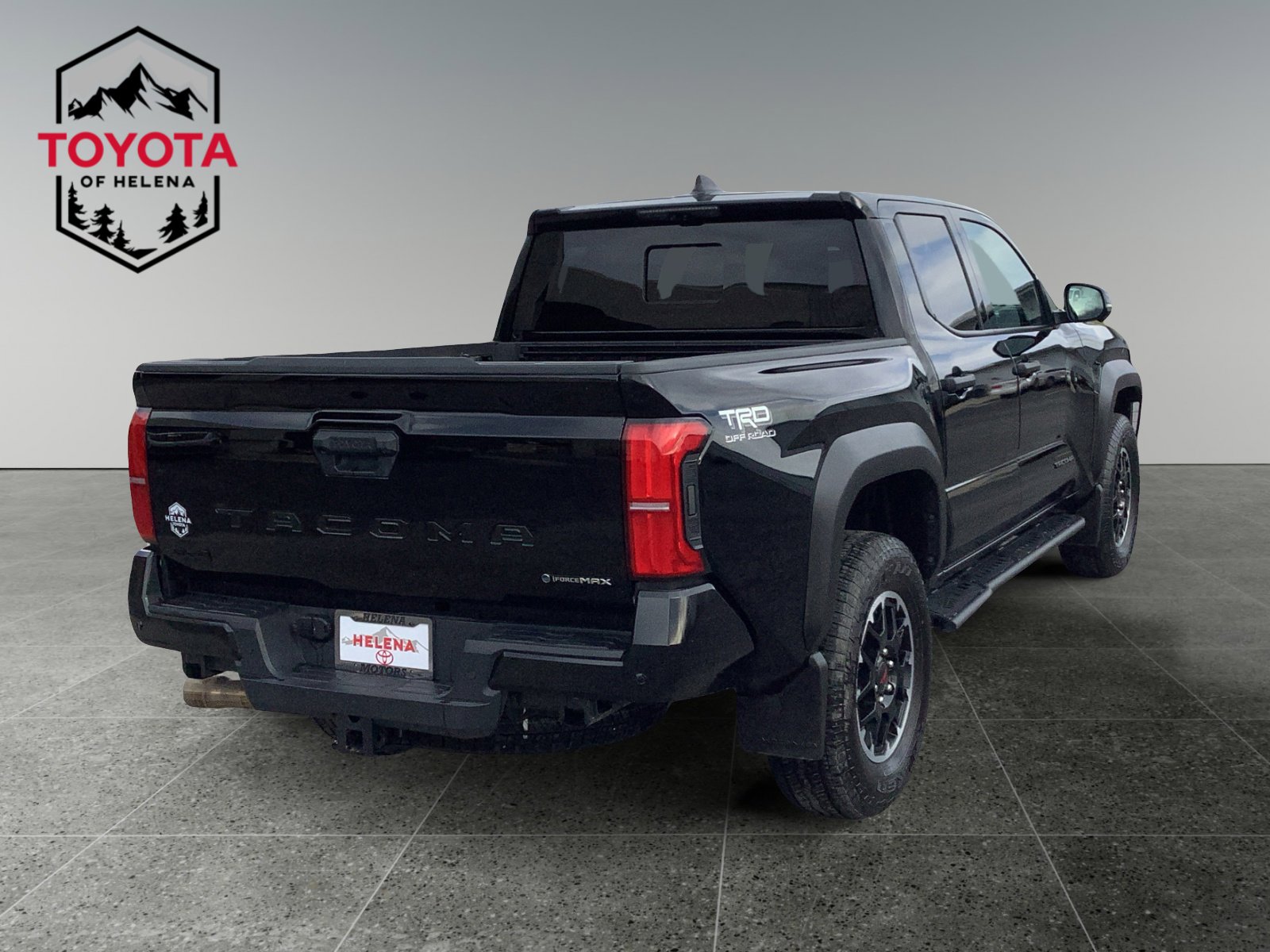 2025 Toyota Tacoma TRD photo 4