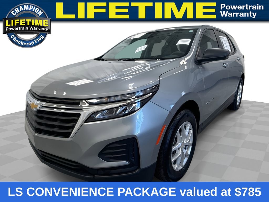 2023 Chevrolet Equinox LS's photo