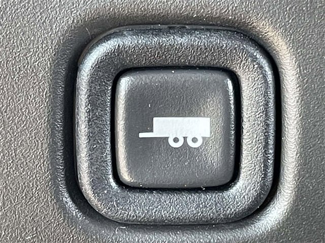 2024 Chevrolet Express 2500 Work Van photo 16