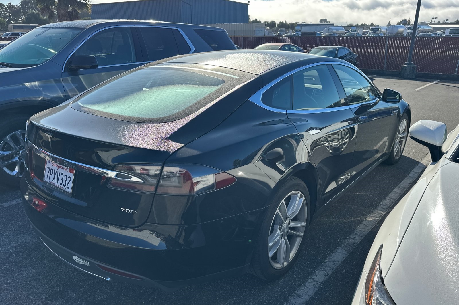 2015 Tesla Model S 70D photo 2