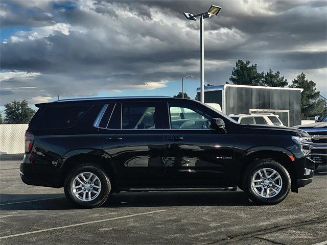 2024 Chevrolet Tahoe LT photo 3