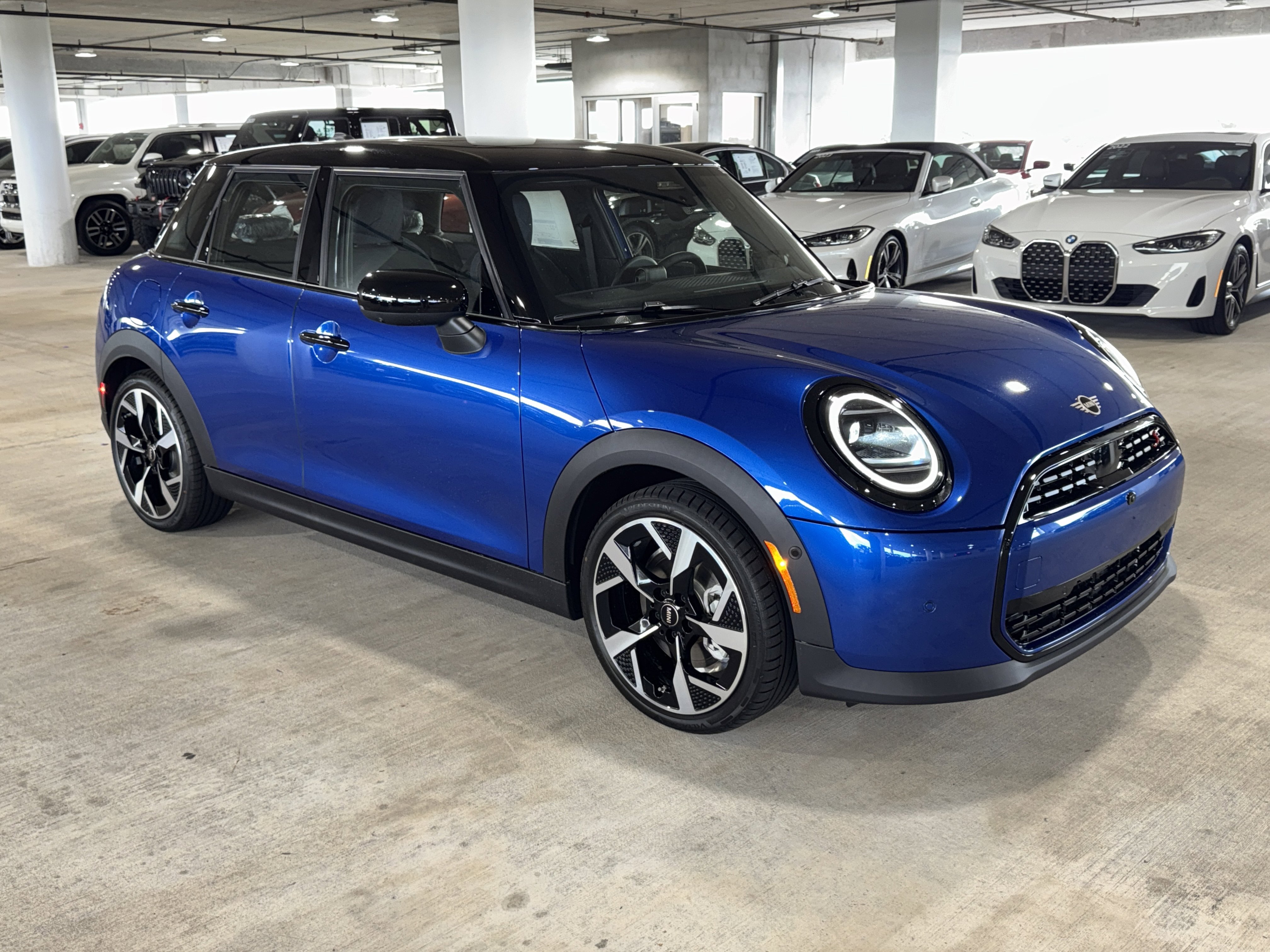 2025 MINI Hardtop 4 Door