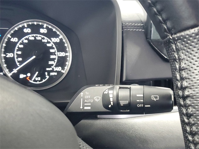 2022 Mitsubishi Outlander SEL photo 16