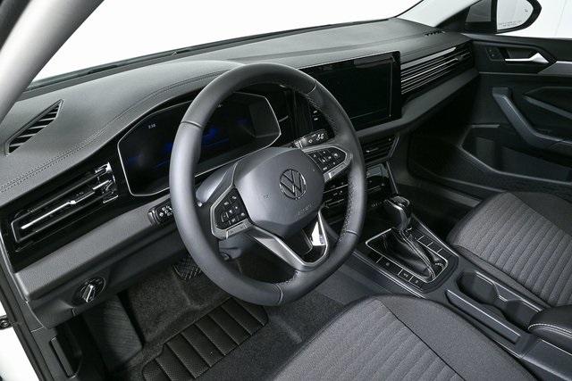 2026 Volkswagen Jetta 1.5T S photo 4