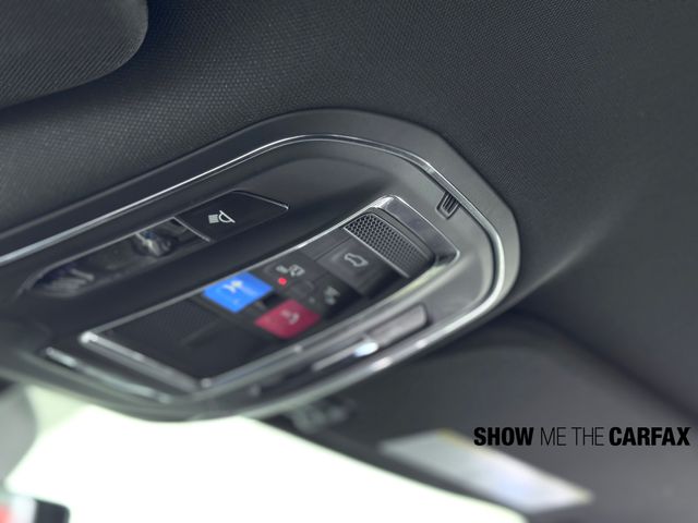 2023 Jeep Wagoneer L Series II photo 23