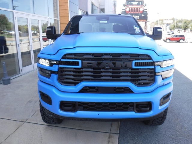 2025 Ram 2500 Big Horn photo 6