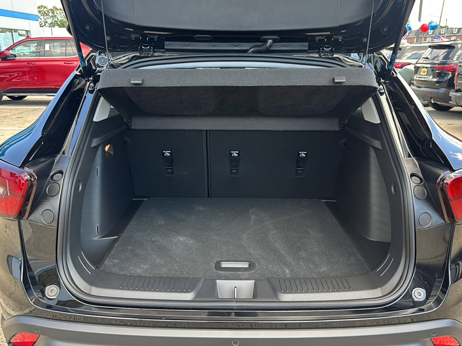 2025 Chevrolet Trax LT photo 26
