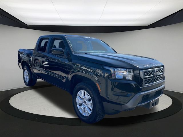 2023 Nissan Frontier SV photo 2