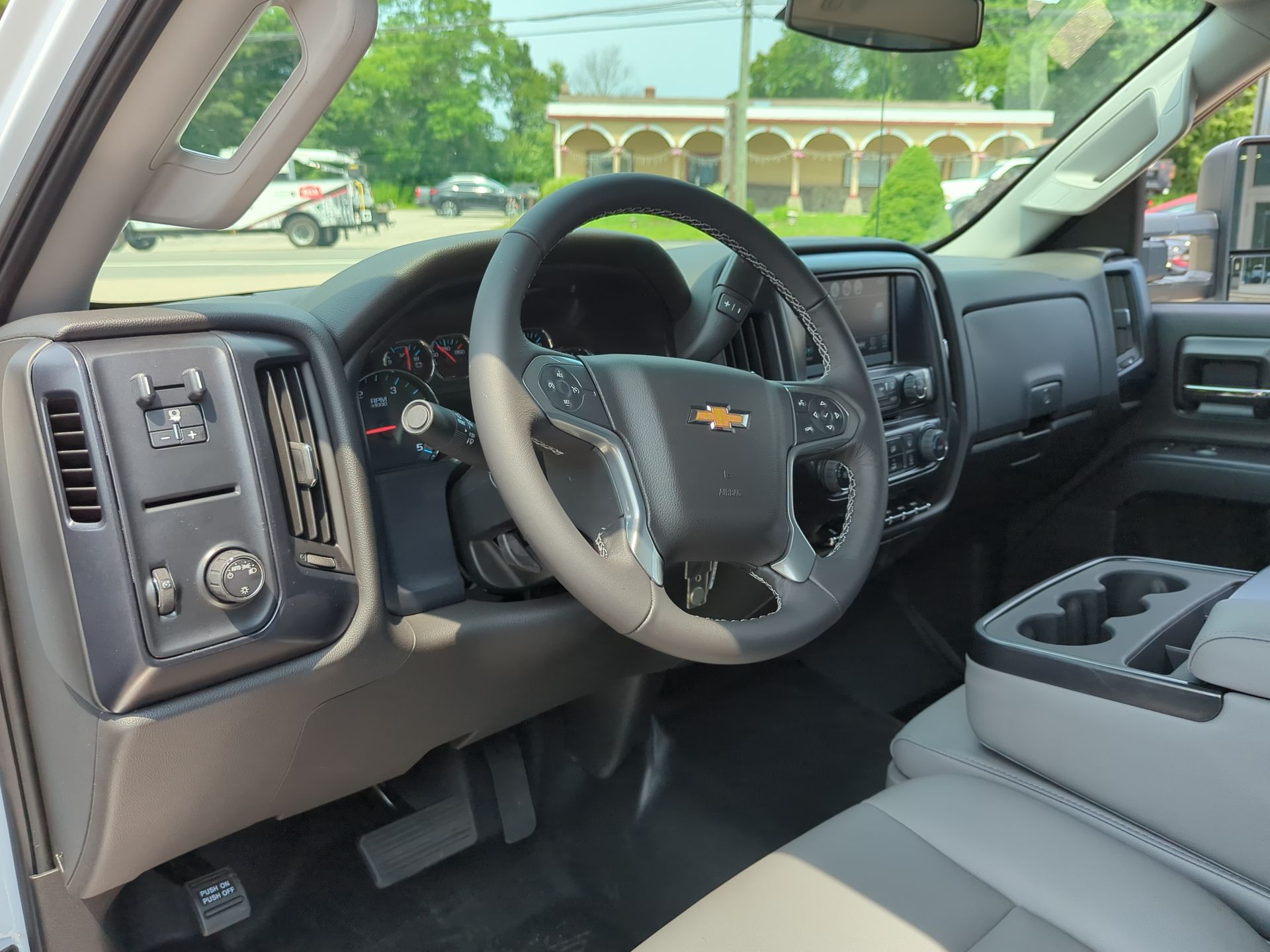 2024 Chevrolet Silverado 5500HD Work Truck photo 9