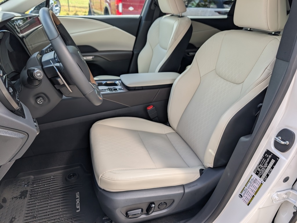 2025 Lexus RX 350 Premium photo 5