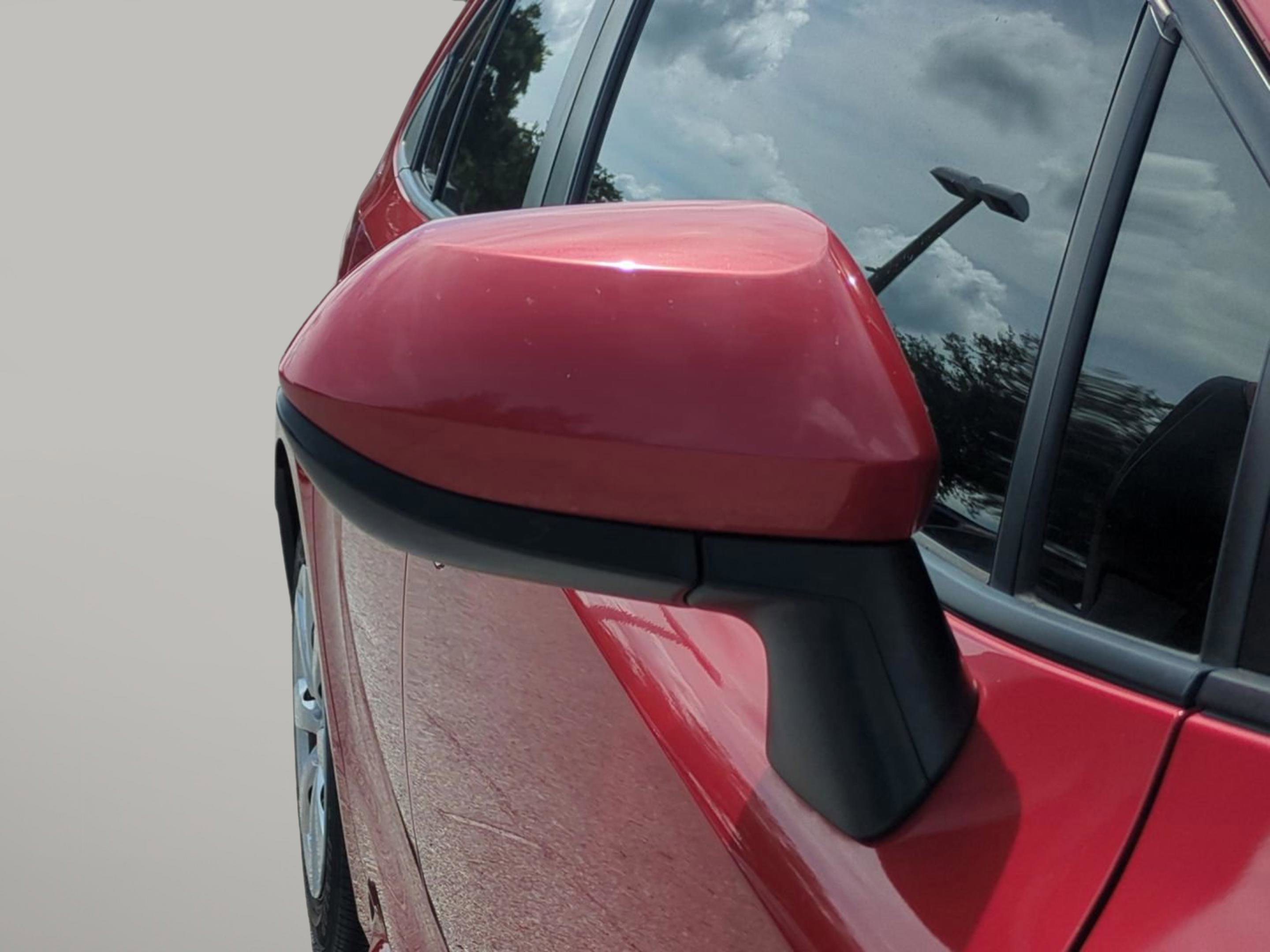 2021 Toyota Corolla LE photo 9