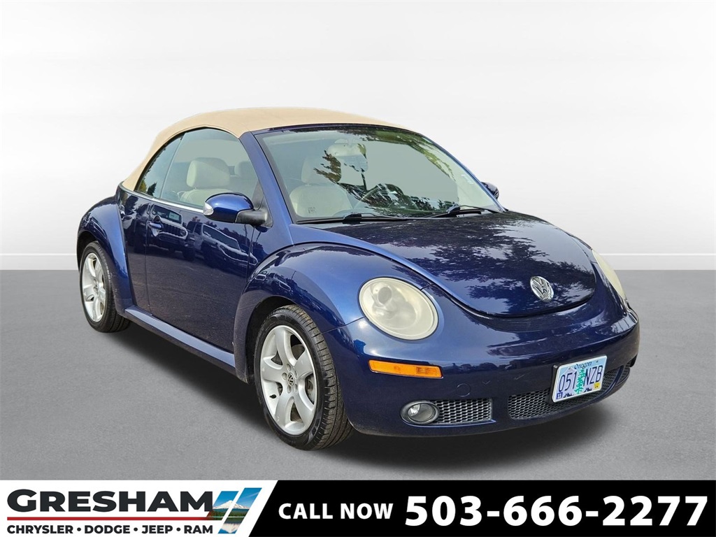 2007 Volkswagen New Beetle 2.5's photo