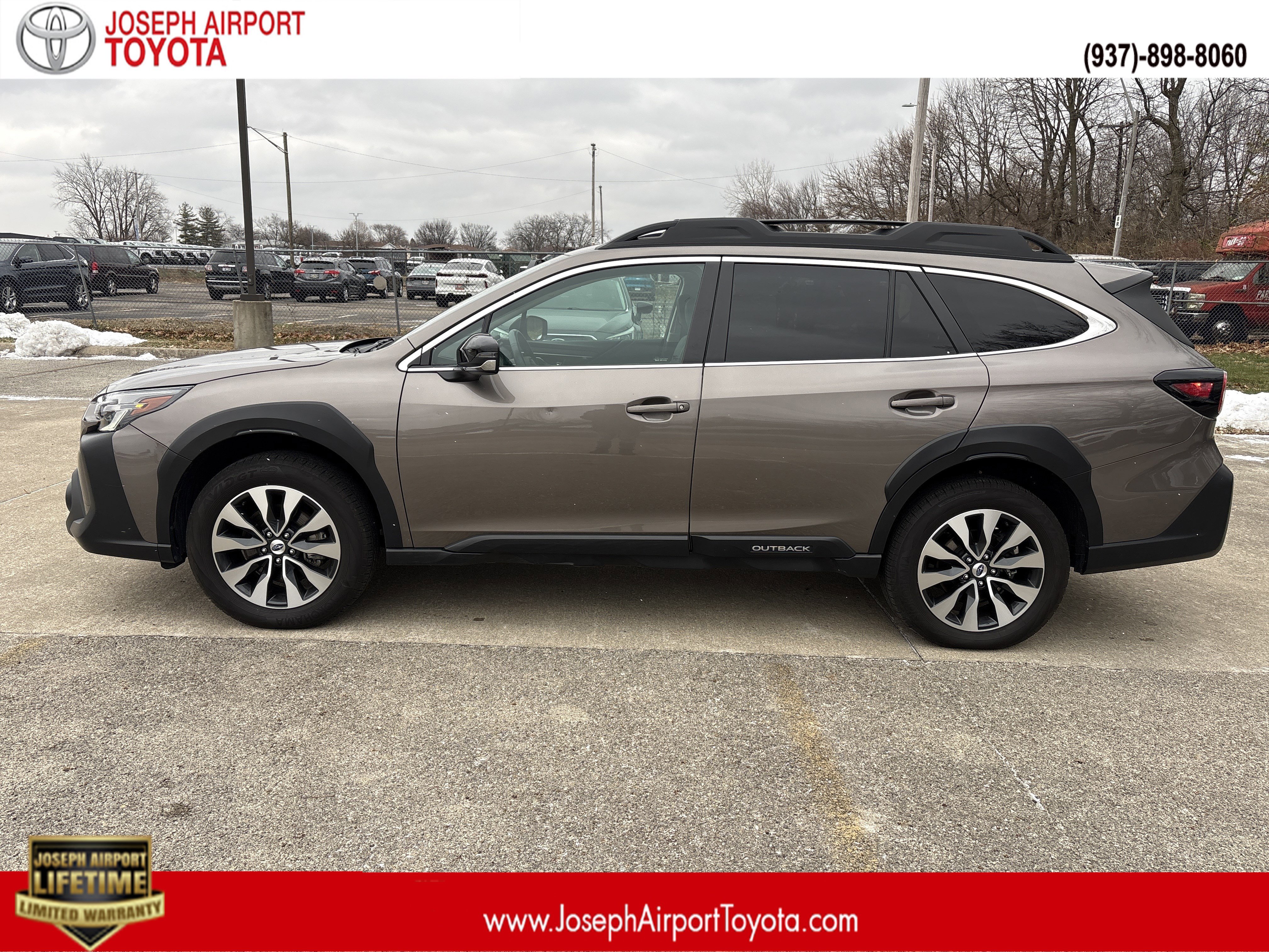 2023 Subaru Outback Limited's photo