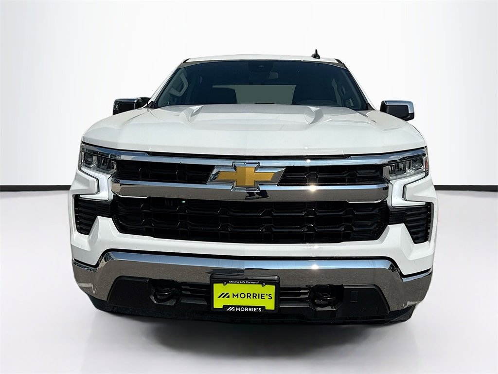 2025 Chevrolet Silverado 1500 LT photo 2