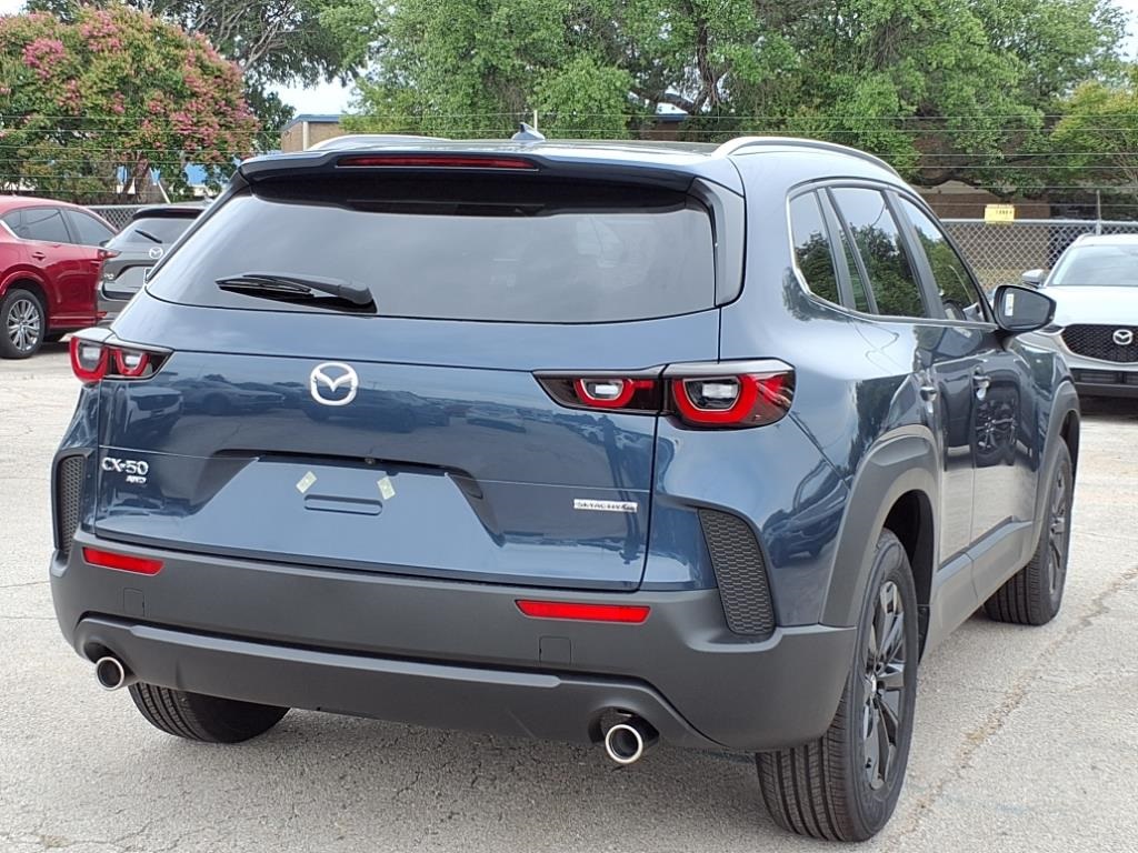 2025 Mazda CX-50 2.5 S Premium photo 3