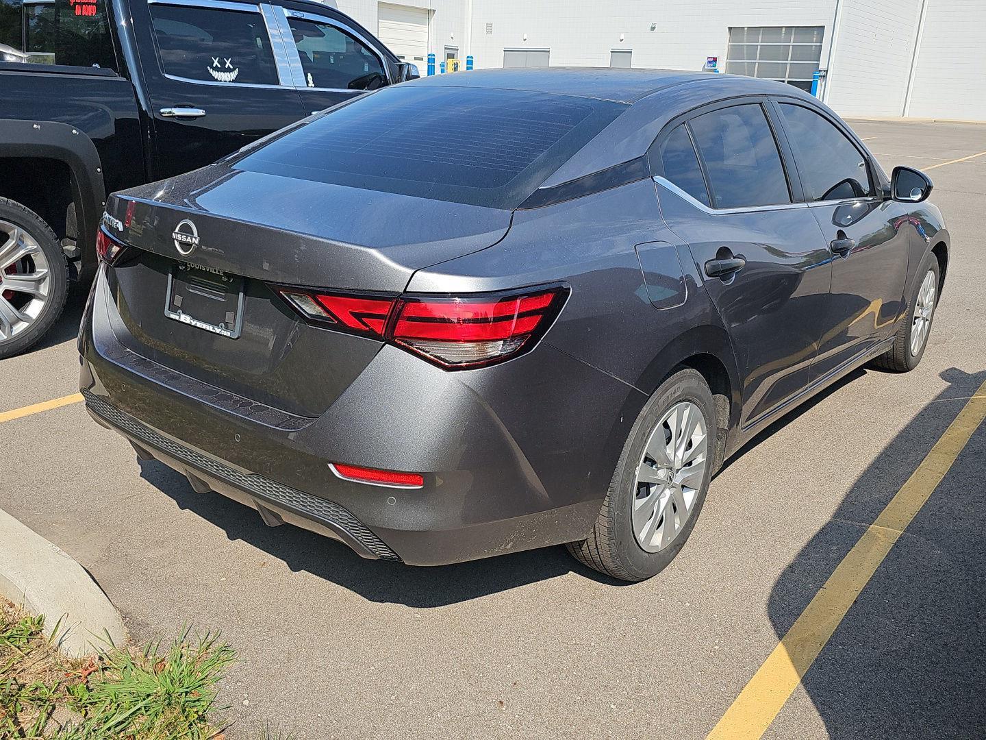 2024 Nissan Sentra S photo 3