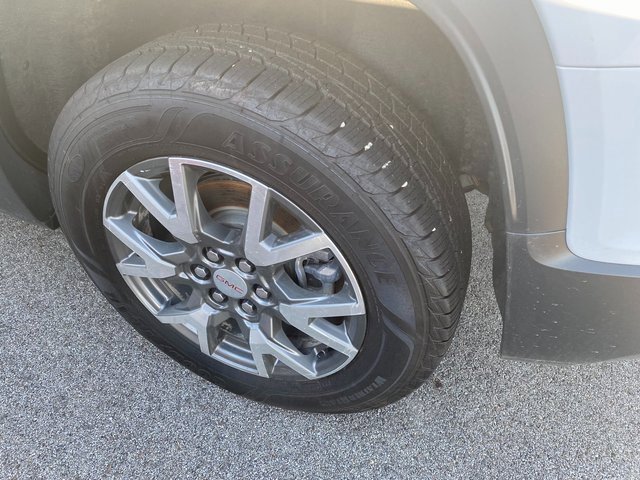 2023 Gmc Acadia SLE photo 5