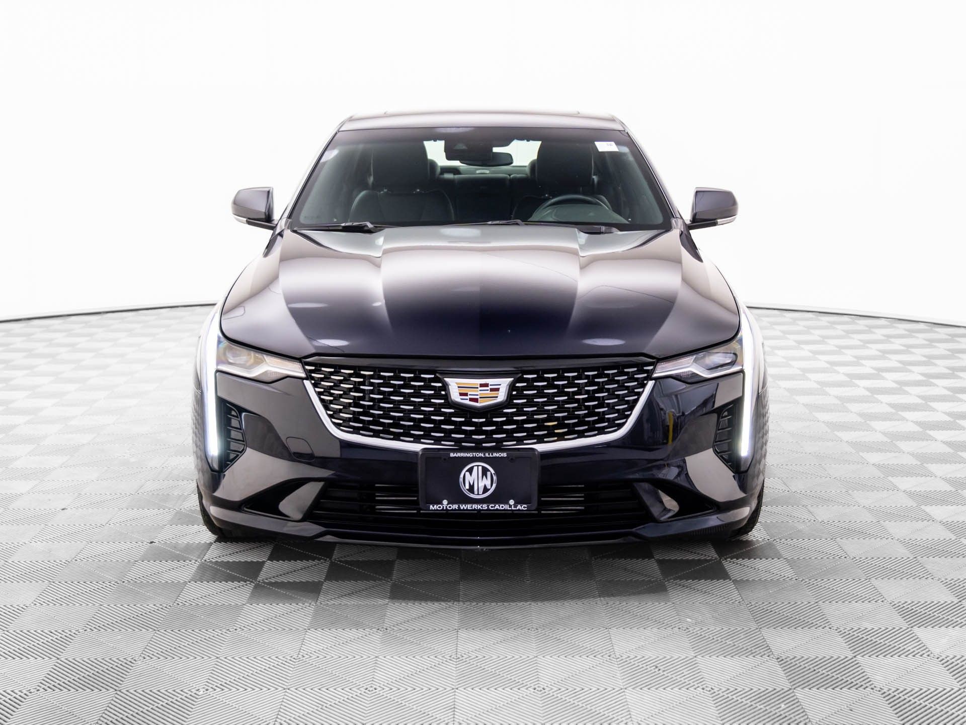 2021 Cadillac CT4 Luxury photo 2