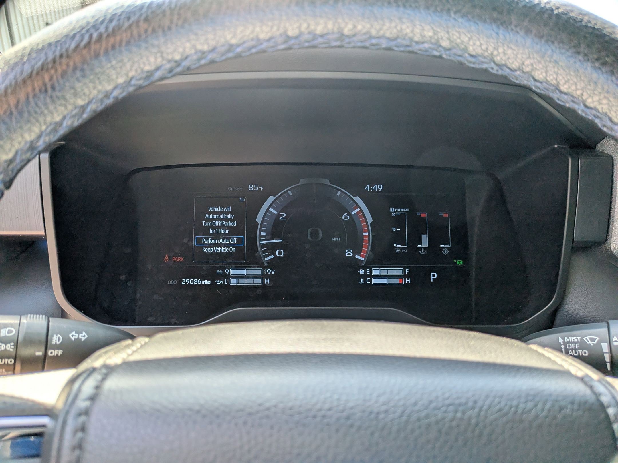 2022 Toyota Tundra Platinum photo 18