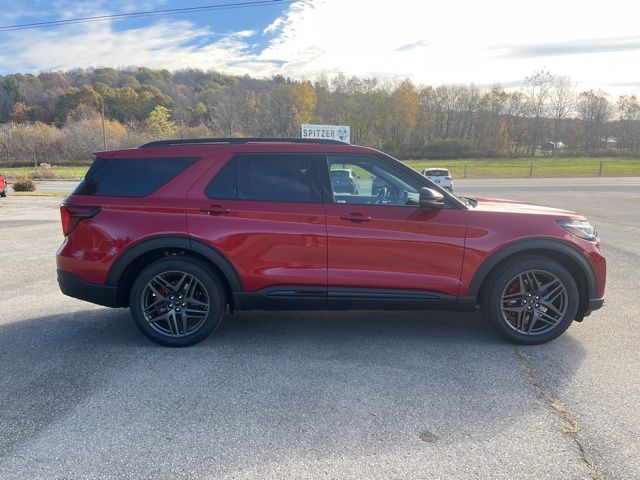 2026 Ford Explorer ST photo 4