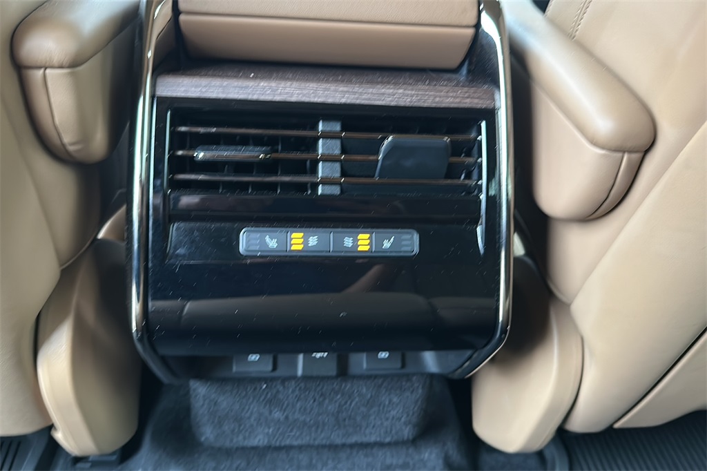 2023 Land Rover Range Rover Sport SE photo 23