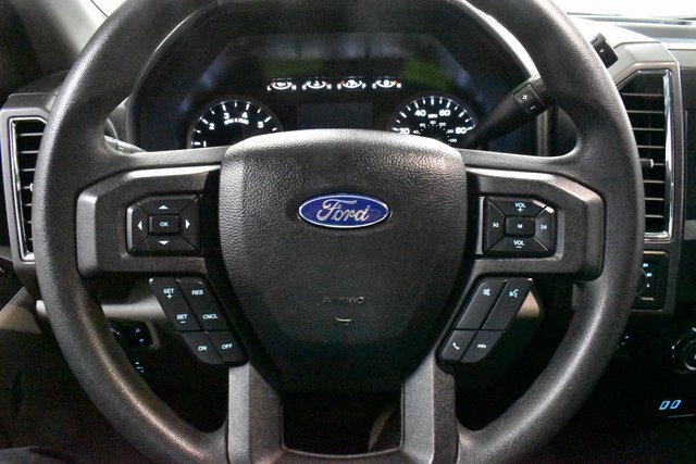 2017 Ford F-250 XLT photo 15