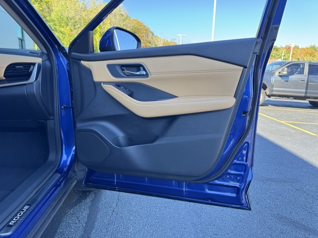2023 Nissan Rogue Platinum photo 21