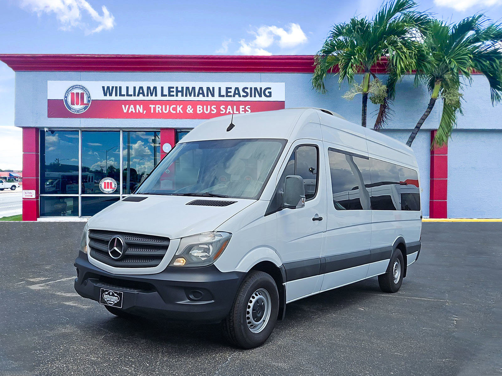 2018 Mercedes-Benz Sprinter Passenger Van Base's photo