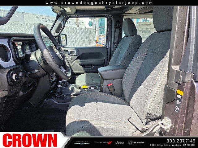2025 Jeep Wrangler Sport photo 15