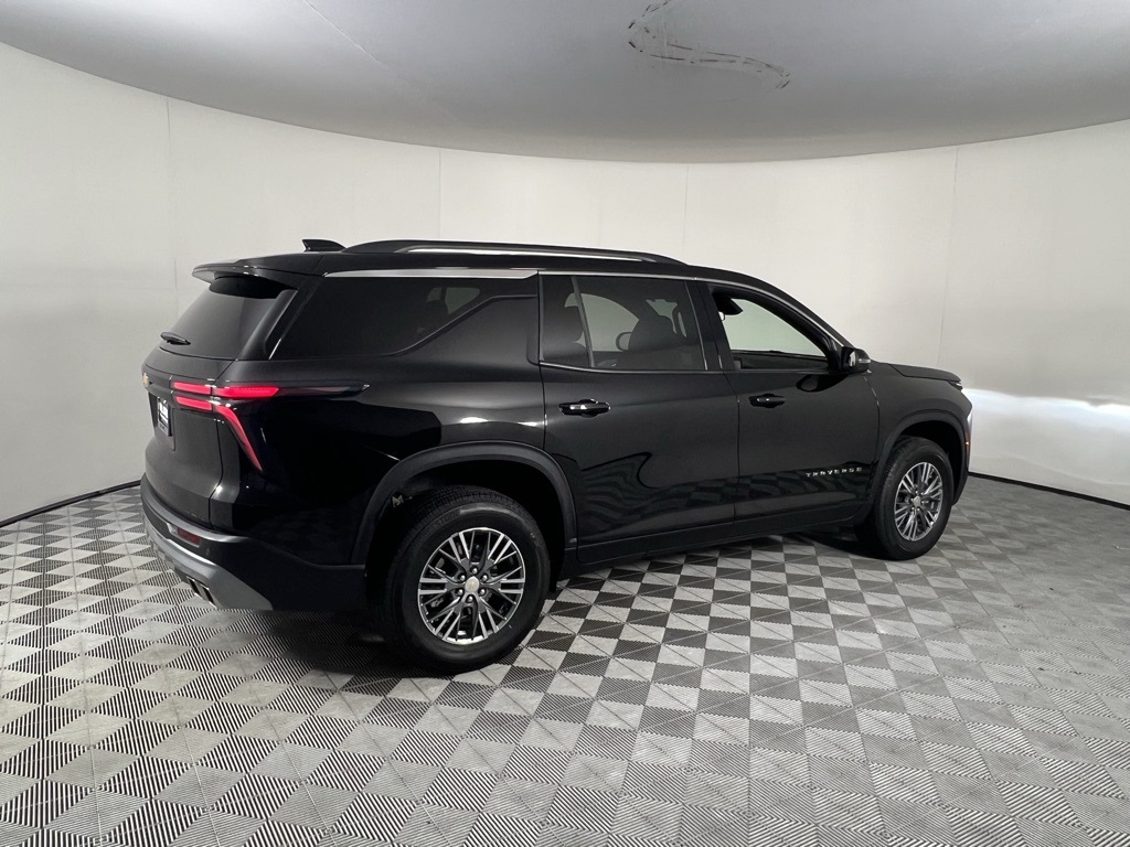 2025 Chevrolet Traverse 1LT photo 7