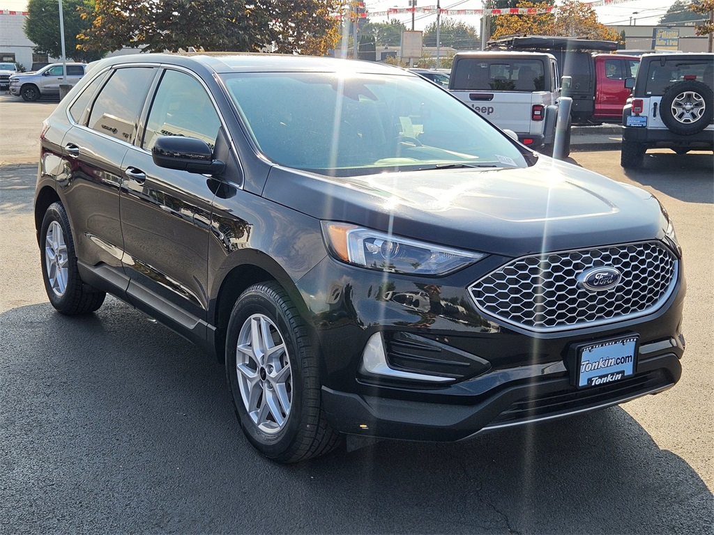 2024 Ford Edge SEL photo 7