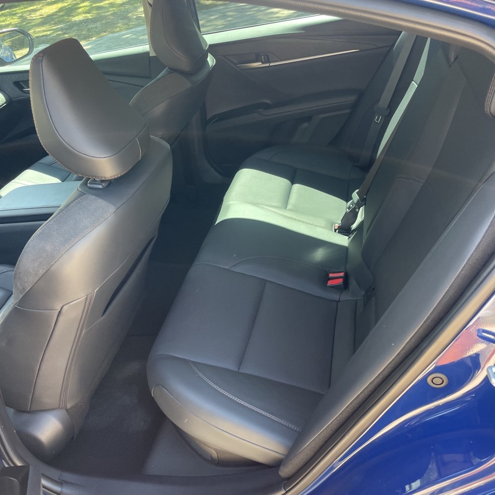 2025 Toyota Camry XLE photo 8