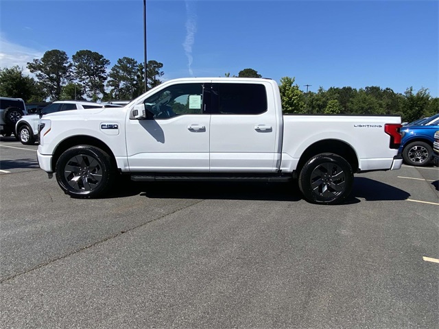 2025 Ford F-150 Lightning photo 5