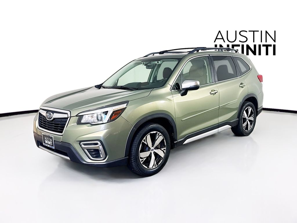 2020 Subaru Forester Touring photo 3