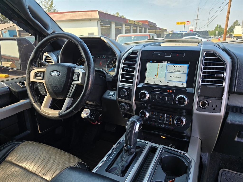 2016 Ford F-150 Lariat photo 3