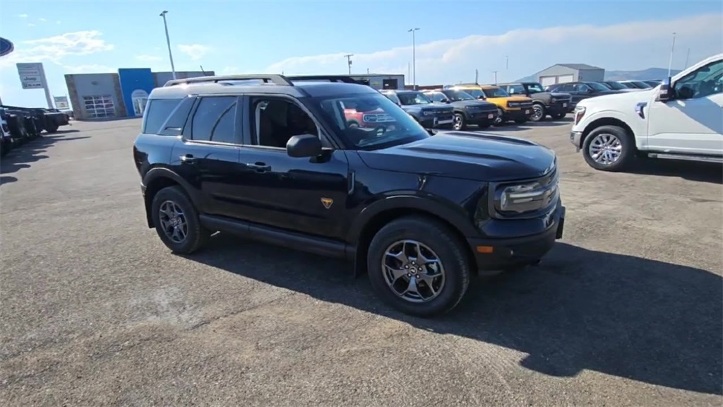 2023 Ford Bronco Sport Badlands photo 2