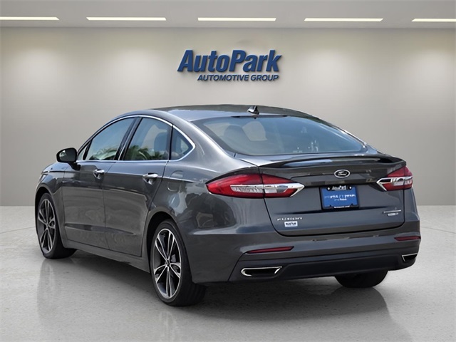 2020 Ford Fusion Titanium photo 3