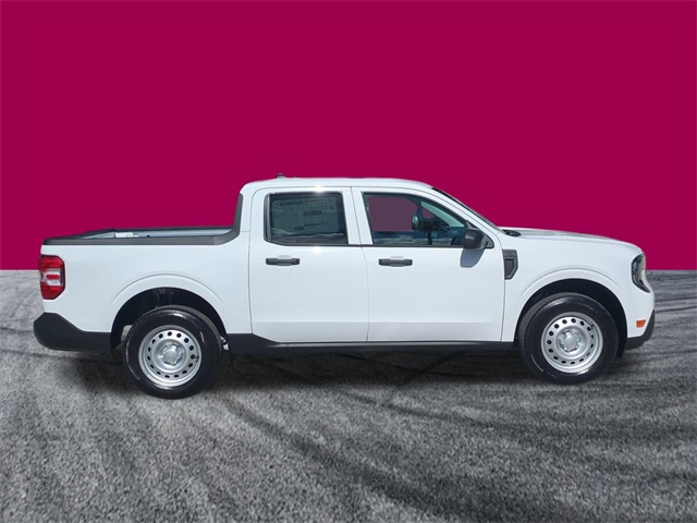 2025 Ford Maverick XL photo 2